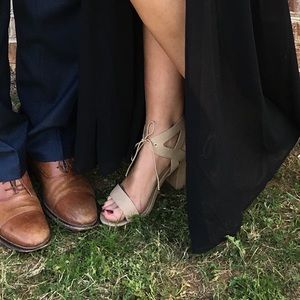 Boutique tan 3 inch heels